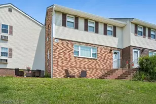322 X7Richard Mine Rd, Rockaway Township, NJ 07885 - Photo 2