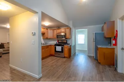 214 Woodcliff Ave-Unit #2, Little Falls Township, NJ 07424 - Photo 8