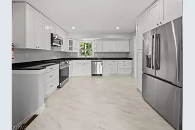 24 Magnolia Ave, Denville, NJ 07834 - Photo 12