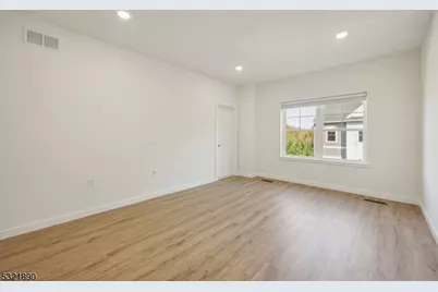 4 Kelly Court #1, West Caldwell, NJ 07006 - Photo 8