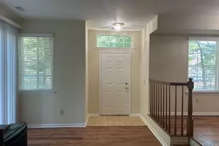 9 Evans Ct, Bedminster Township, NJ 07921 - Photo 2