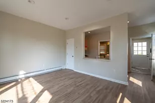214 Woodcliff Ave-Unit, Little Falls Township, NJ 07424 - Photo 8