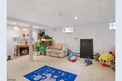 81 Hastings Ave, Nutley, NJ 07110 - Photo 18