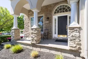 148 Briar Hill Dr, Scotch Plains Township, NJ 07076 - Photo 2
