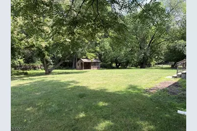 60 Meadowbrook Dr, Hillsborough Township, NJ 08844 - Photo 6