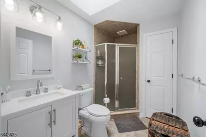 25 2nd Ave, Roseland, NJ 07068 - Photo 24
