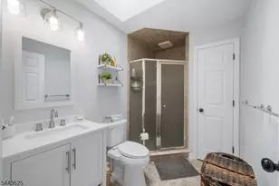 25 2nd Ave, Roseland, NJ 07068 - Photo 24