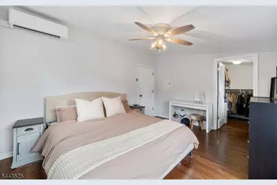 25 2nd Ave, Roseland, NJ 07068 - Photo 16