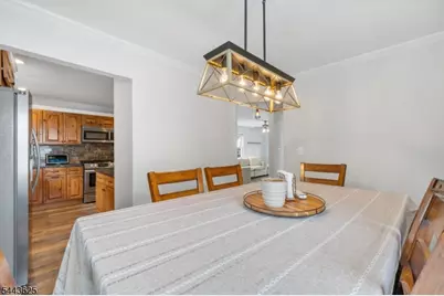 25 2nd Ave, Roseland, NJ 07068 - Photo 12