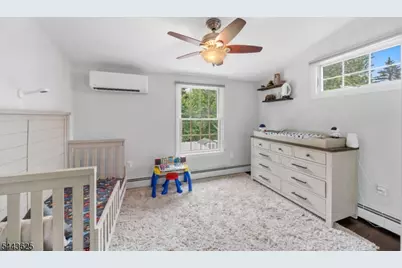 25 2nd Ave, Roseland, NJ 07068 - Photo 20