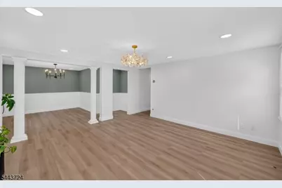 720 Ringwood Ave, Pompton Lakes, NJ 07442 - Photo 4