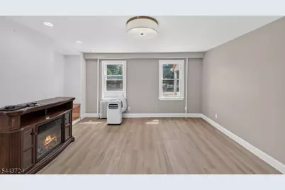 720 Ringwood Ave, Pompton Lakes, NJ 07442 - Photo 16