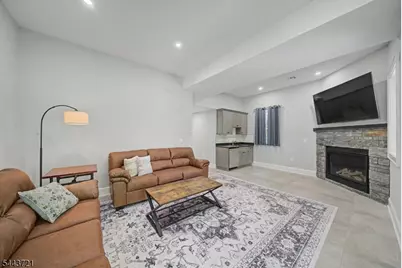 13 Rockaway Ave, Denville, NJ 07834 - Photo 4