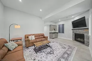 13 Rockaway Ave, Denville, NJ 07834 - Photo 4