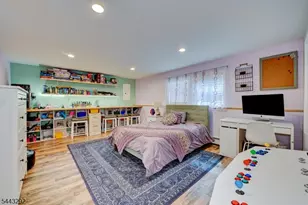 15 Camelot Dr, Mount Olive, NJ 07828 - Photo 18