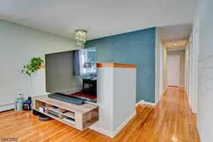 15 Camelot Dr, Mount Olive, NJ 07828 - Photo 8