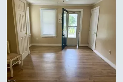 5 Vannatta Pl #2, Belvidere, NJ 07823 - Photo 4