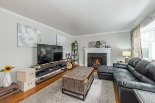 309 Indian Trail, Mountainside, NJ 07092 - Photo 2