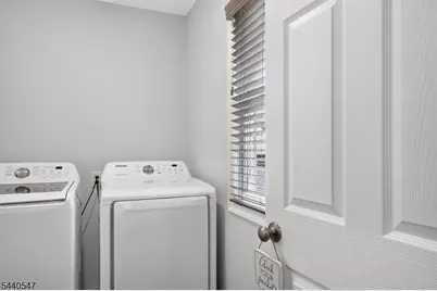 2 Stratford Terrace, Cranford Township, NJ 07016 - Photo 16