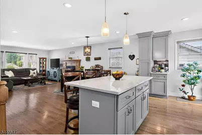 2 Stratford Terrace, Cranford Township, NJ 07016 - Photo 12