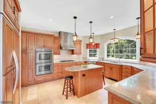109 Overlook Ave, East Hanover Township, NJ 07936 - Photo 6