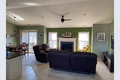 6 Tillbrook Ct, Hardyston Township, NJ 07419 - Photo 2