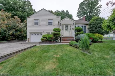 835 Colonial Arms Rd, Union Township, NJ 07083 - Photo 38