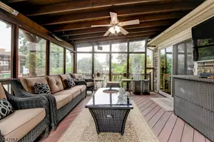 835 Colonial Arms Rd, Union Township, NJ 07083 - Photo 12
