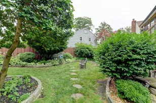 835 Colonial Arms Rd, Union Township, NJ 07083 - Photo 32