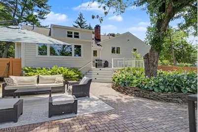 6 Coventry Rd, Livingston, NJ 07039 - Photo 4