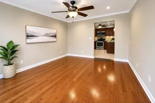 14 Yarmouth Ct, Scotch Plains Township, NJ 07076 - Photo 2