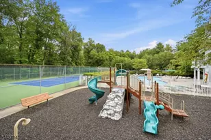 100 Chatfield Dr, Pequannock Township, NJ 07444 - Photo 30