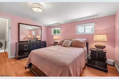 207 Stoughton Ave, Cranford Township, NJ 07016 - Photo 18