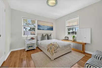 29B W Roselle Ave #B, Roselle Park, NJ 07204 - Photo 4