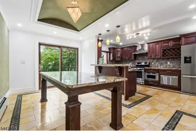 83 Wessington Ave, Garfield, NJ 07026 - Photo 4