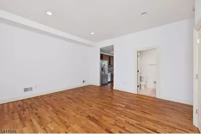 262 Prospect Ave, Dunellen, NJ 08812 - Photo 10