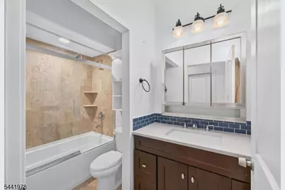 262 Prospect Ave, Dunellen, NJ 08812 - Photo 40