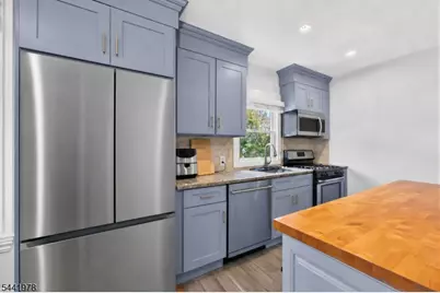 262 Prospect Ave, Dunellen, NJ 08812 - Photo 20