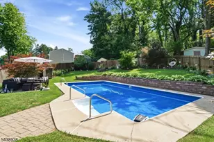 47 Summit Rd, Hamburg, NJ 07419 - Photo 28