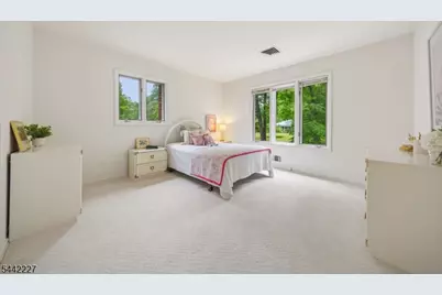 39 Highlander Dr, Scotch Plains Township, NJ 07076 - Photo 20
