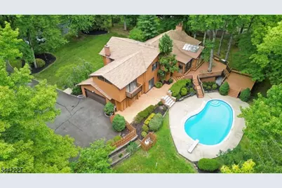 39 Highlander Dr, Scotch Plains Township, NJ 07076 - Photo 1