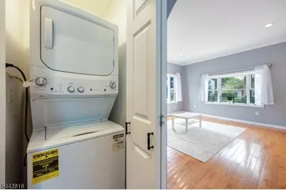 14 Essex St, Nutley, NJ 07110 - Photo 8