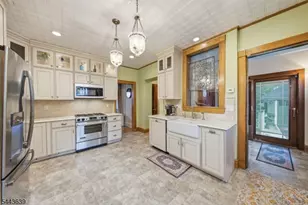 11 Willow St, Cranford Township, NJ 07016 - Photo 16
