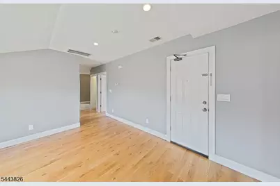 43 Melrose Ave, North Arlington, NJ 07031 - Photo 4