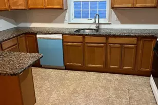 428 S 5th St, Elizabeth, NJ 07206 - Photo 6