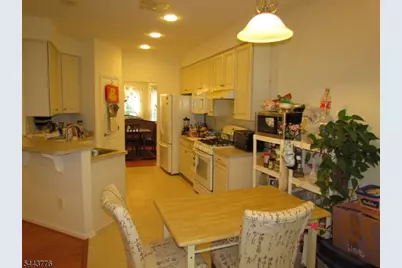 51 Parkside Ln, Mine Hill, NJ 07803 - Photo 4