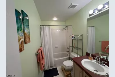 326 Winthrop Dr, Nutley, NJ 07110 - Photo 18