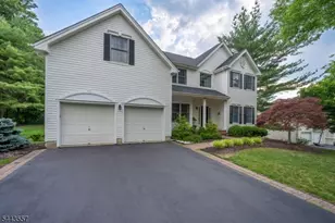 7 Stone Mountain Ct, Montgomery Township, NJ 08558 - Photo 1