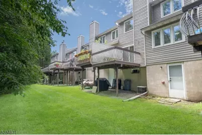 18 Guilford Ct, Parsippany, NJ 07950 - Photo 30