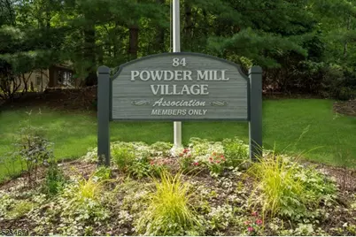 18 Guilford Ct, Parsippany, NJ 07950 - Photo 32
